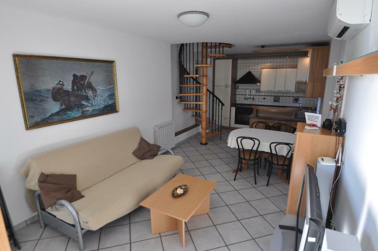 Apartment Orange Tree Portorose Esterno foto